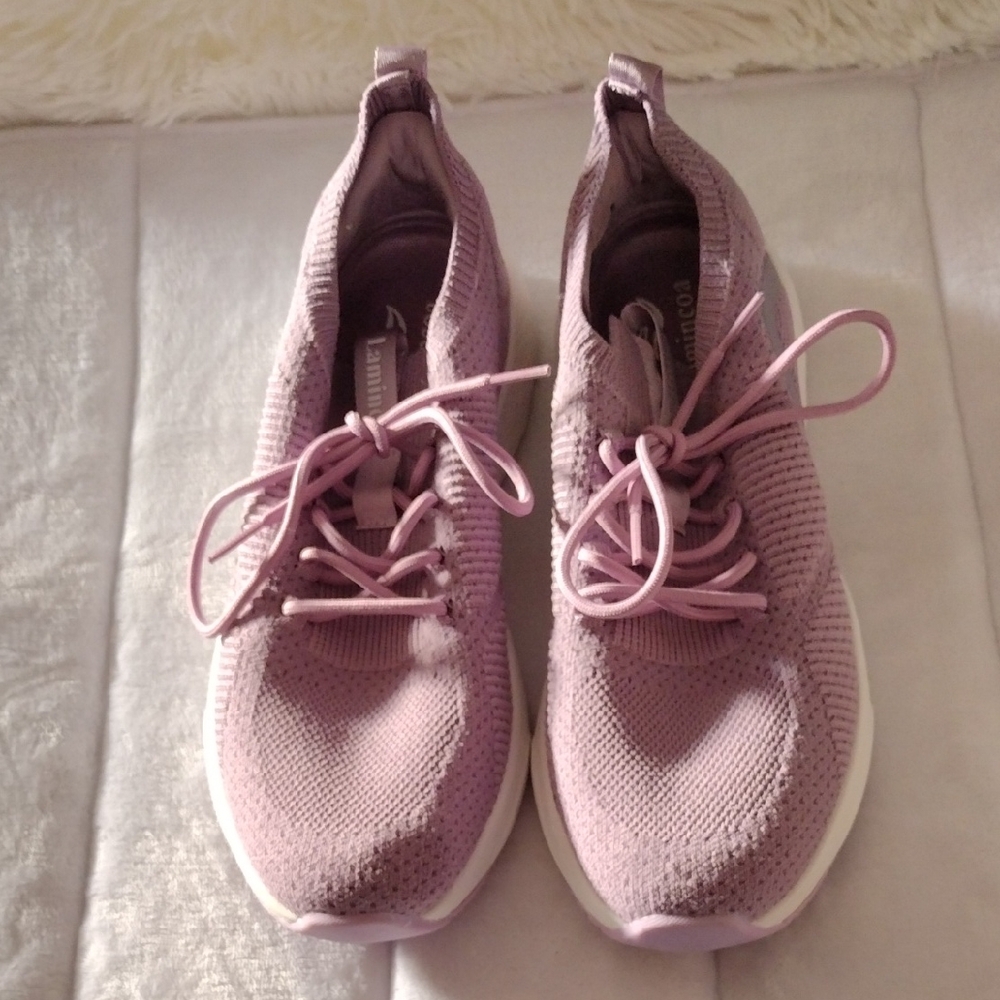 Women's Light Purple Athletic Shoes
